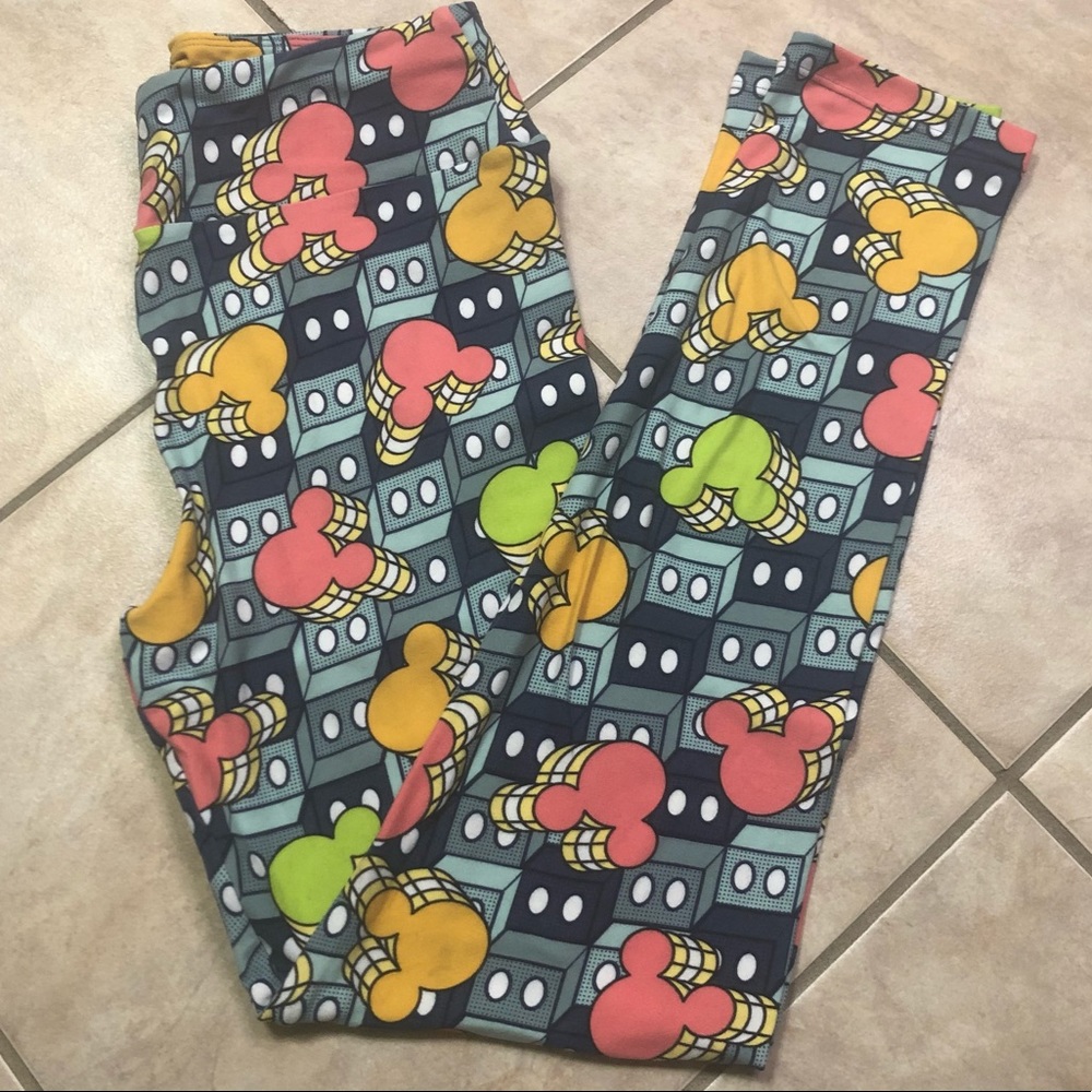 🟧 Lularoe Disney OS Leggings - 3D Mickey Mouse
